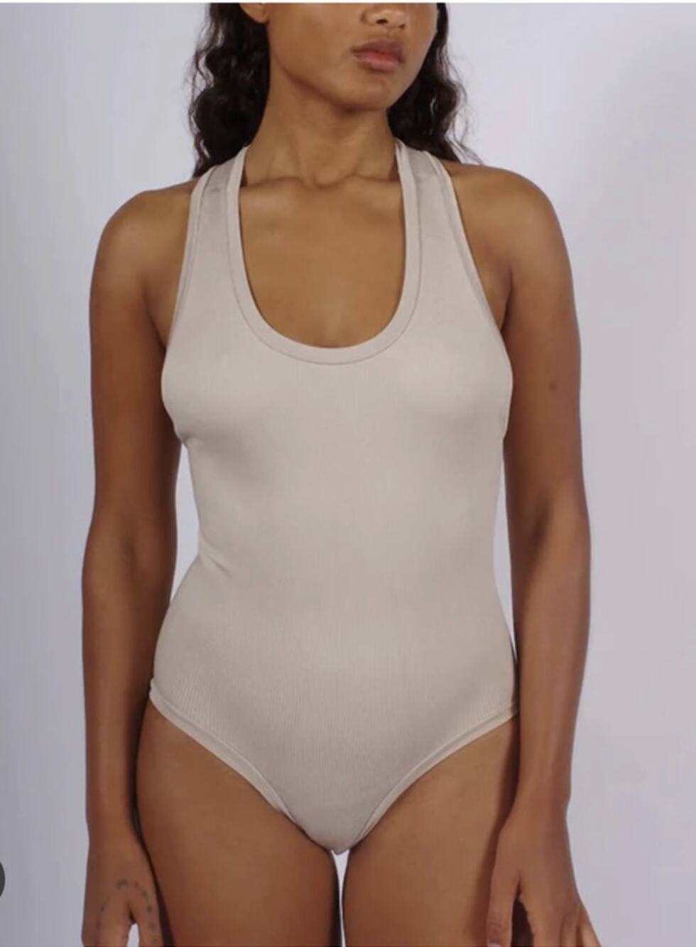 PRISM² 2 SQUARED PRESENCE Taupe Ribbed Sleeveless Scoop Neck OS One Size 1 M